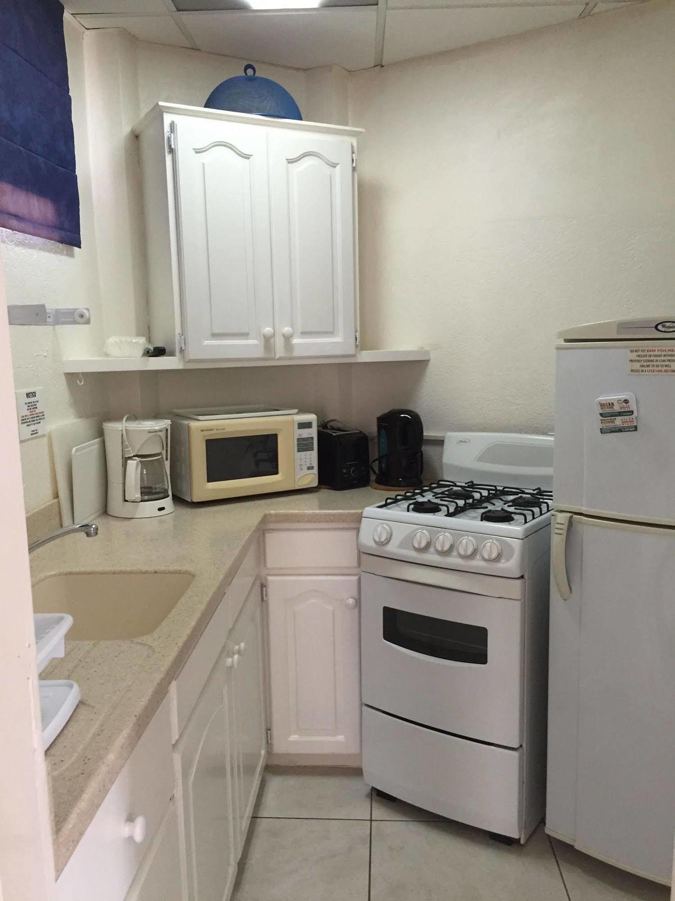 Southern Surf Beach Apartments Rockley Extérieur photo